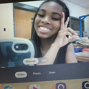 Meet your Posher, Sarani